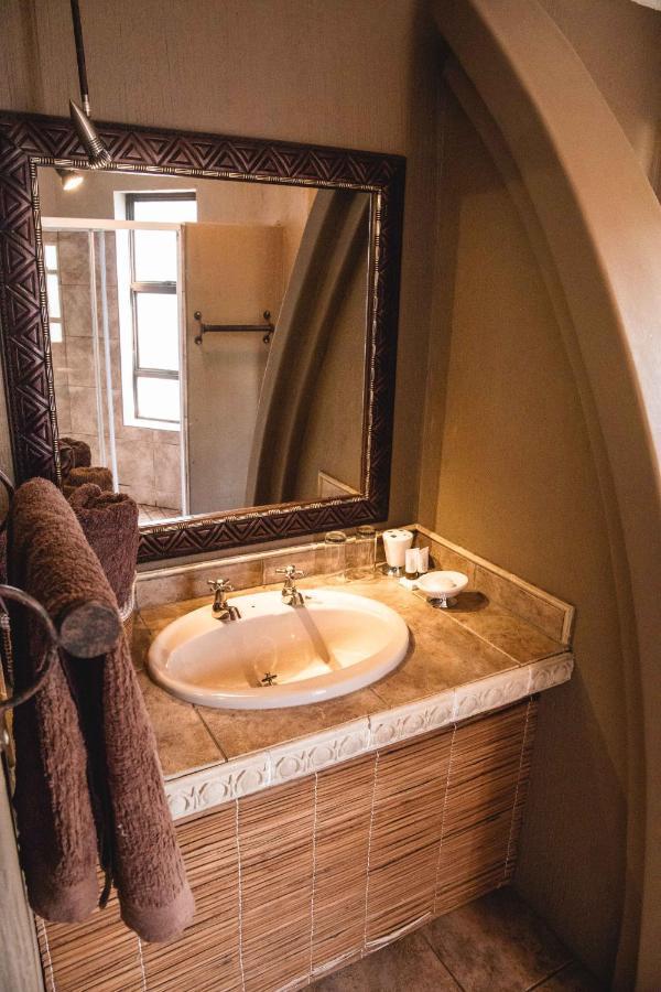 Bass Lake Country Lodge Претория Экстерьер фото